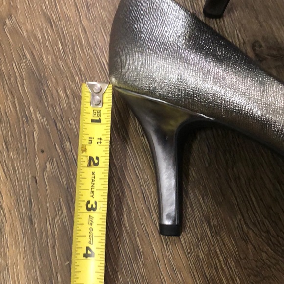 Shiny Silver Heels - Bandolino - Picture 13 of 16